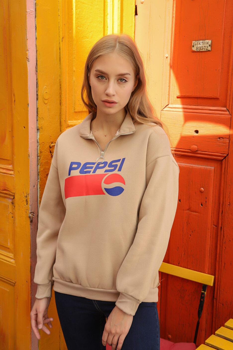 Vintage Pepsi High-Neck Sweatshirt