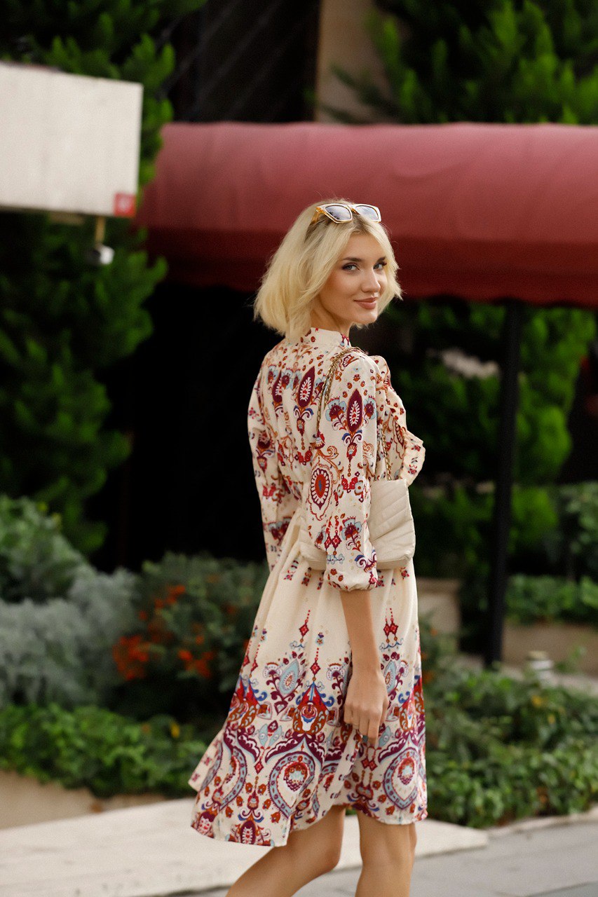 Women’s Round Neck Midi Dress