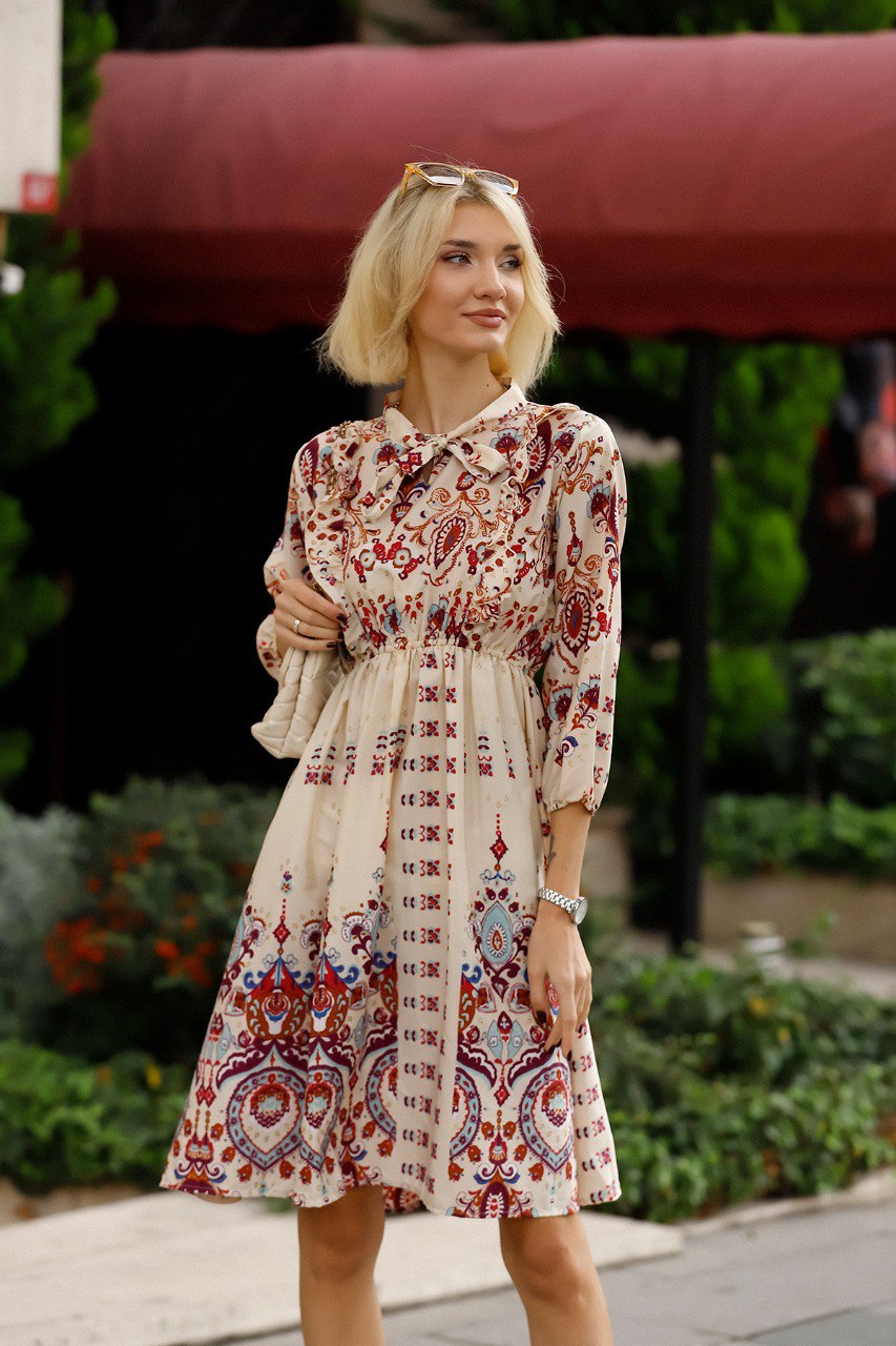 Women’s Round Neck Midi Dress