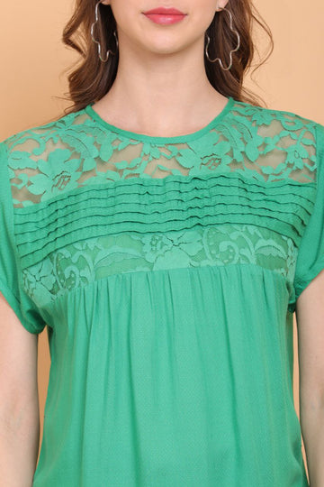 Women’s Short Sleeve Round Neck Blouse