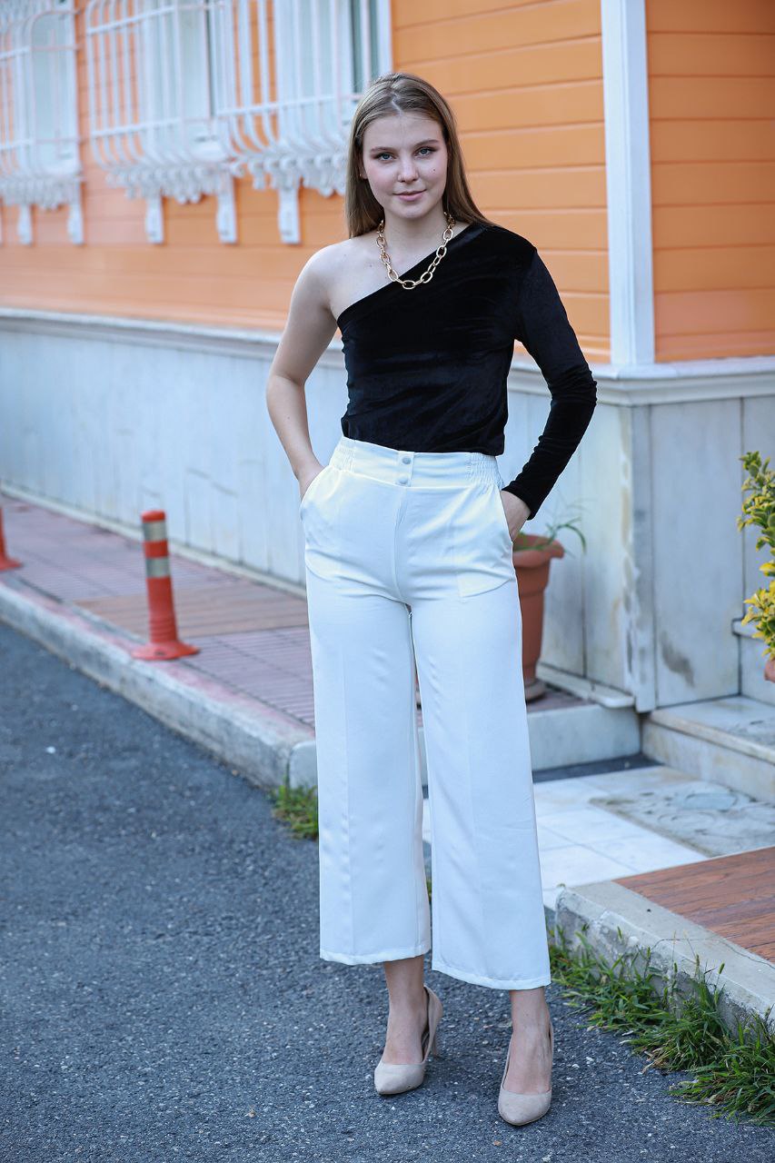 CIX Woman Velvet One-Sleeve Crop Top