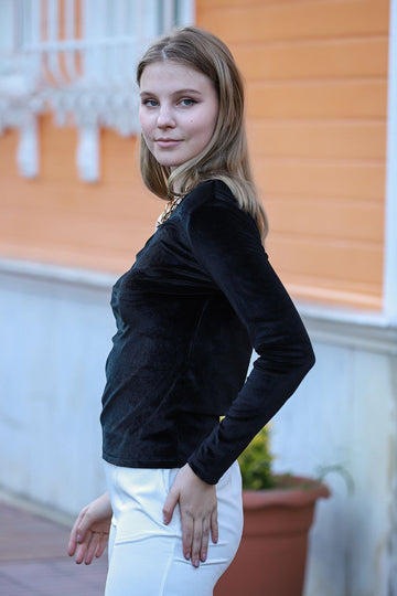 CIX Woman Velvet One-Sleeve Crop Top