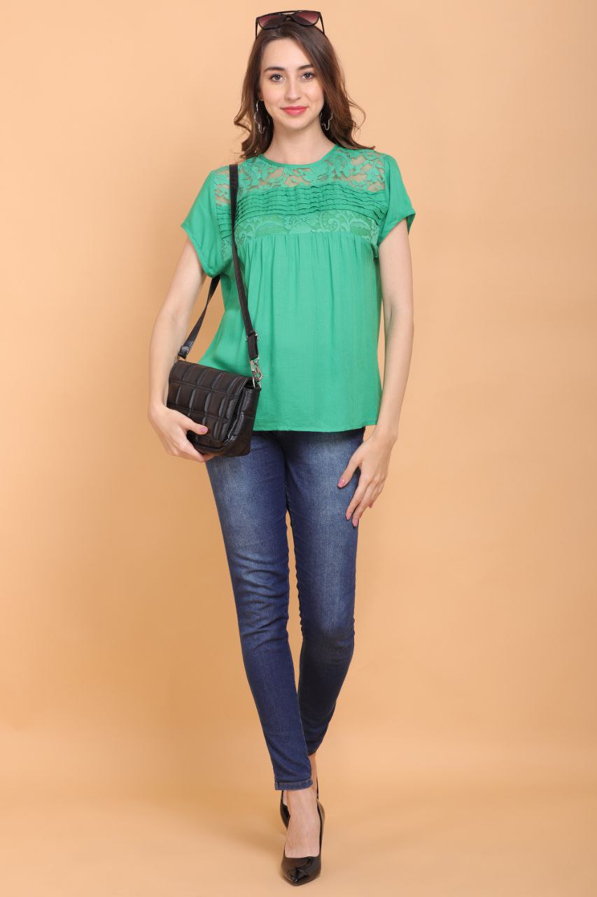 Women’s Short Sleeve Round Neck Blouse